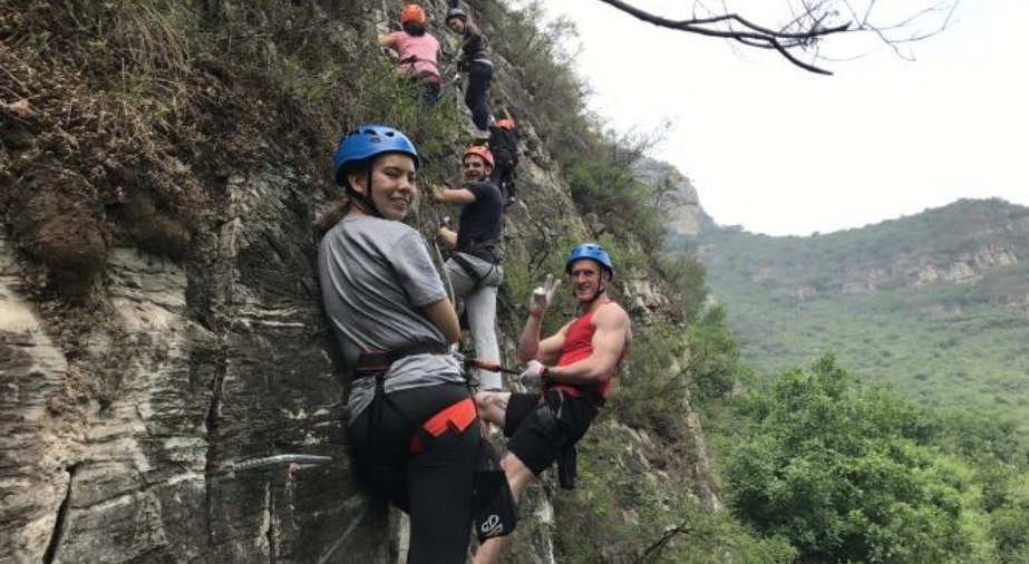 飞拉达-怀柔石门山崖间芭蕾团建活动
